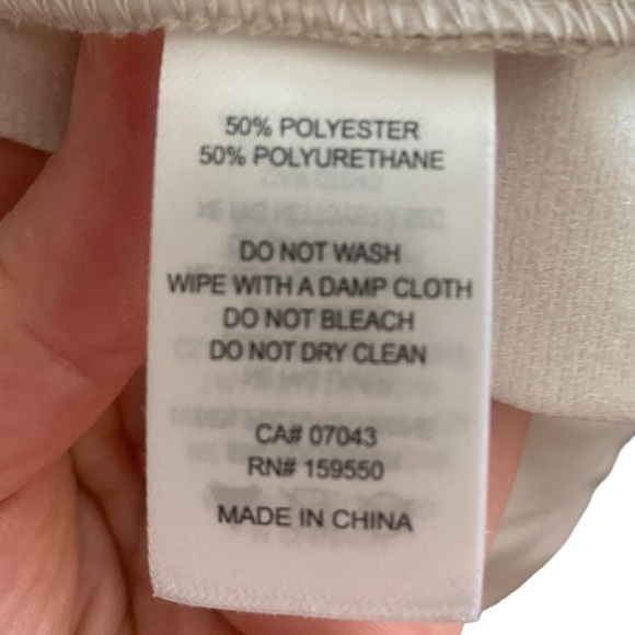 House of Harlow 1960 High Rise Cream Vegan Leather Wide Straight Leg Pants Sz 12 - Picture 10 of 11